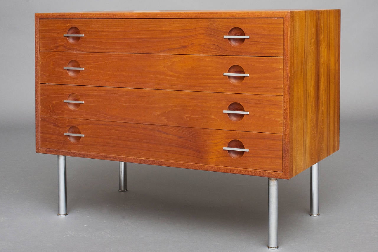Mid-Century Modern Pair of Chests by Hans J. Wegner for Ry Furniture