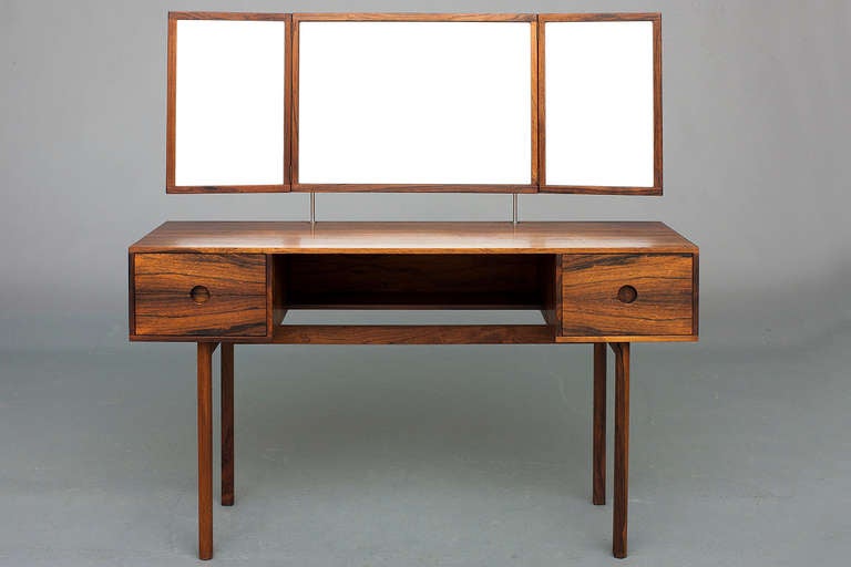 Dressing table by Kai Kristiansen for Aksel Kjersgaard / Illums Bolighus.
Rosewood.
Fine condition, minimal wear. 
Rare to find.