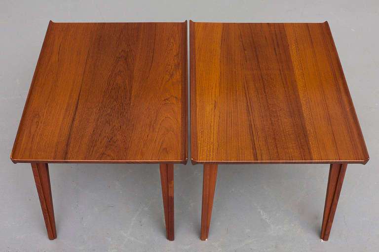 Mid-20th Century Pair of Side Tables by Finn Juhl for France & Daverkosen