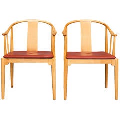 Pair of China Chairs by Hans J. Wegner for Fritz Hansen