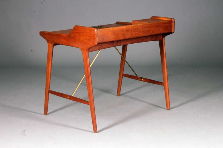 Desk by Svend Aage Madsen. In Excellent Condition In Copenhagen, DK