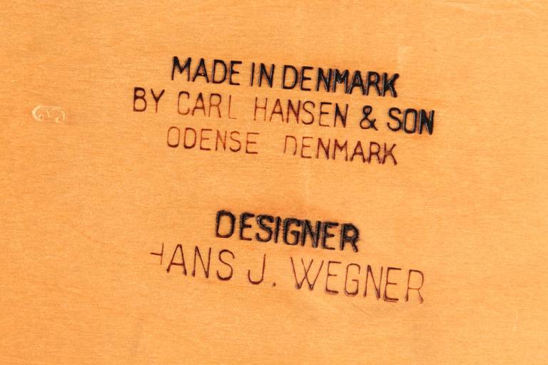Pair of Original Saw-Back Lounge Chairs by Hans J. Wegner, Denmark For Sale 3