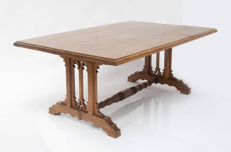 A splendid Gothic Revival Oak Library Table from the infamous Fonthill Abbey - also known as Beckford's Folly. Fonthill Abbey was the brainchild of William Thomas Beckford (1759-1844), the notorious Victorian novelist and eccentic.

The Abbey was