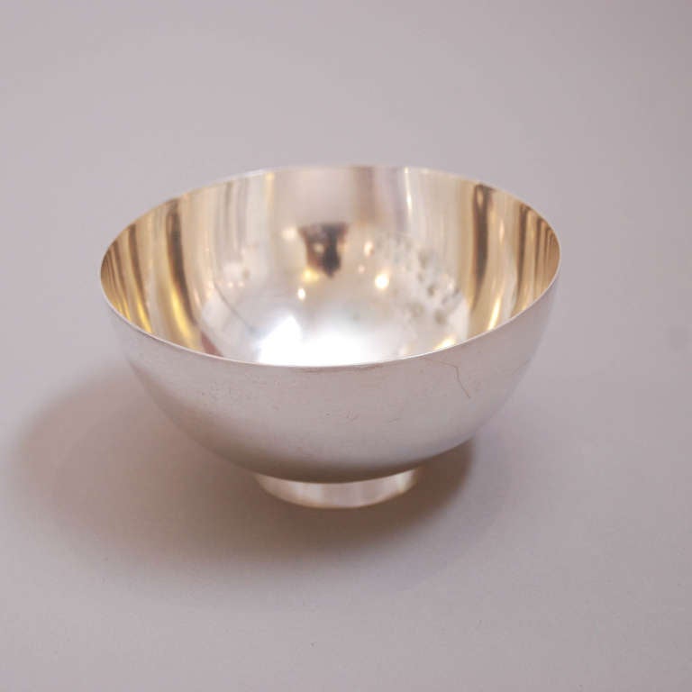 Sterling silver bowl by Wiwen Nilsson, Lund, Sweden. Dated 1964.