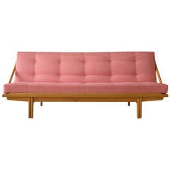 Poul M. Volther Daybed