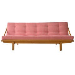 Poul M. Volther Daybed