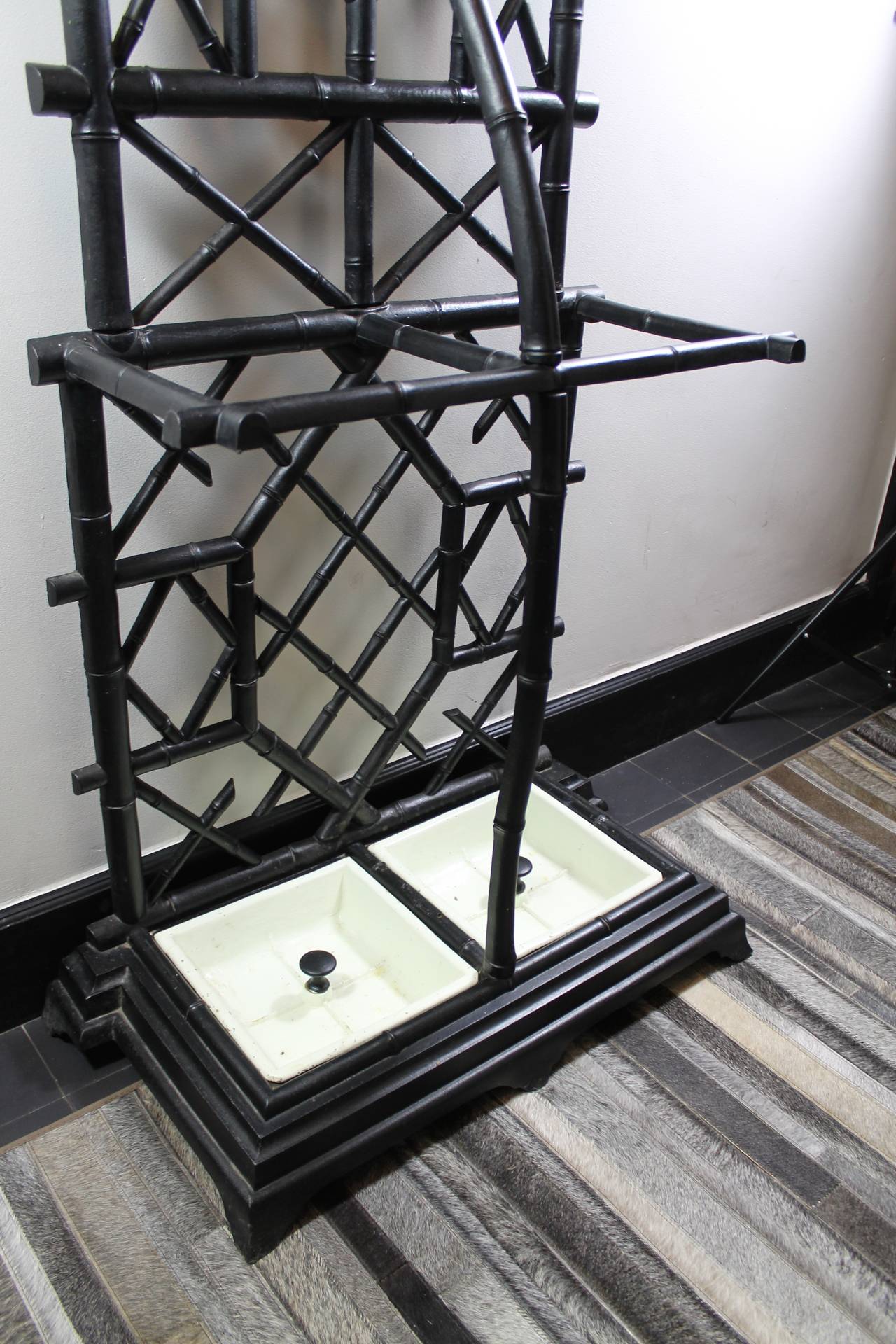 Coat Stand in Cast Iron with Umbrella Stand and Mirror For Sale at 1stDibs
