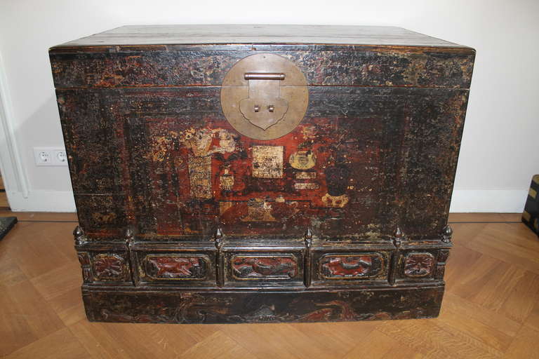 Chinese Chest In Good Condition For Sale In Sint Annaland, NL