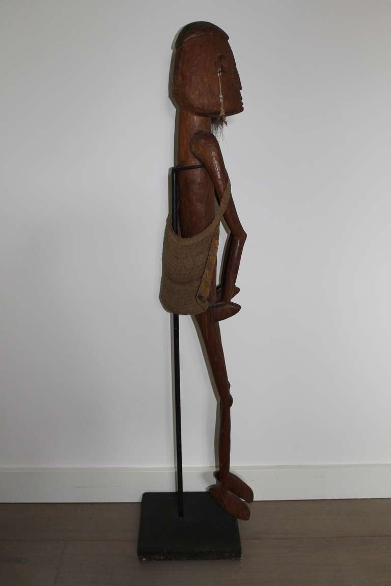 Asmat Ancestor Female Sculpture In Good Condition In Sint Annaland, NL