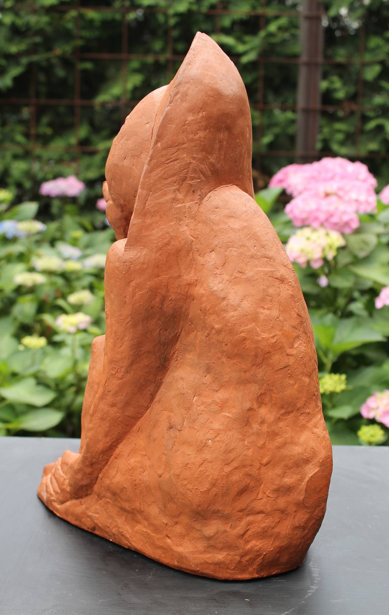 Art Deco Macaque In Terracotta, ca. 1930 In Good Condition For Sale In Sint Annaland, NL