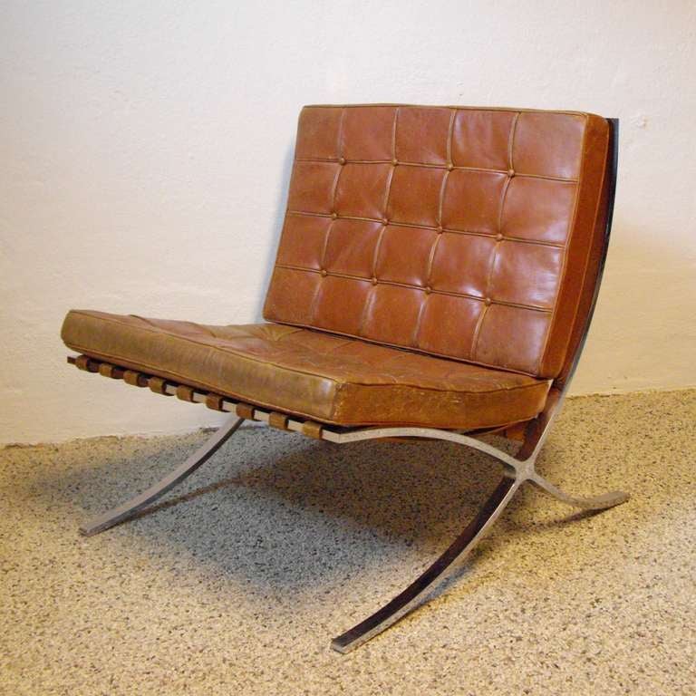 Ludwig Mies van der Rohe Barcelona Chair by Knoll