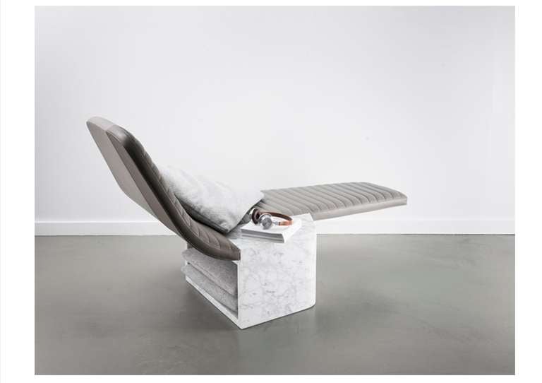 Black Design Lounge Chair 