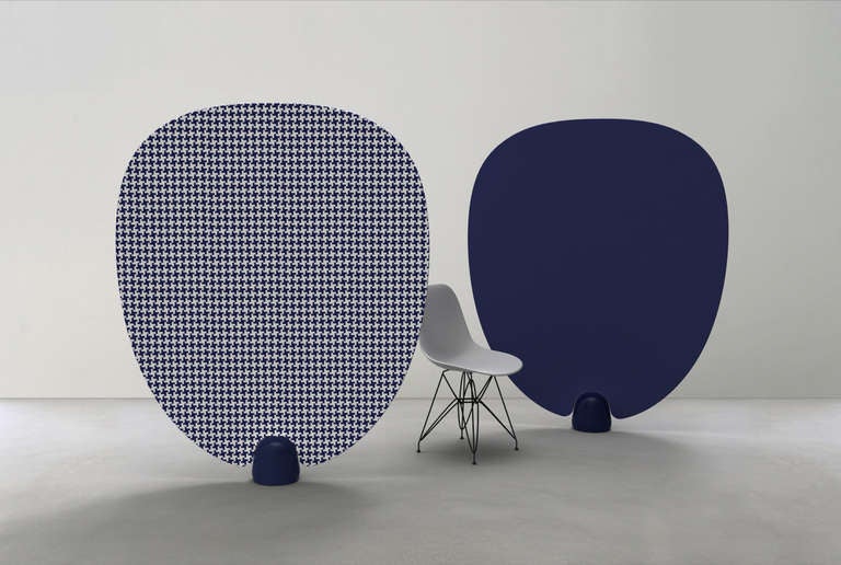 Design Screen "Peacock" by Piergil Fourquié