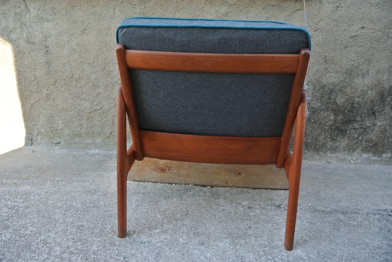 20th Century Easychair by Ole Wanshcer for John Stuart For Sale