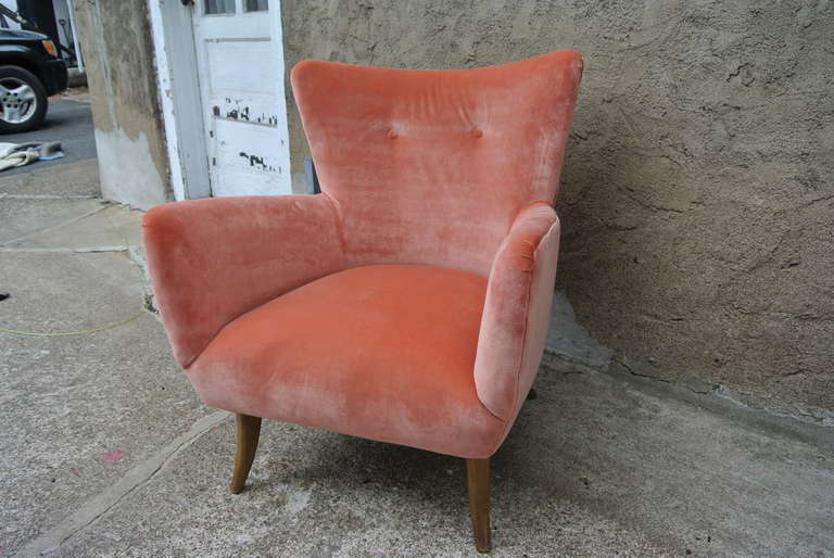 British Beautiful Mid-Century Modern Saber Leg Wingback Chair