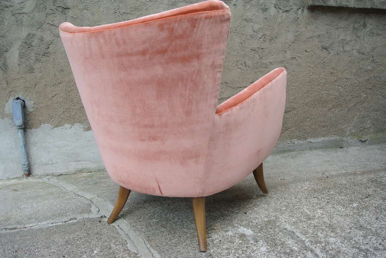 Beautiful Mid-Century Modern Saber Leg Wingback Chair 1