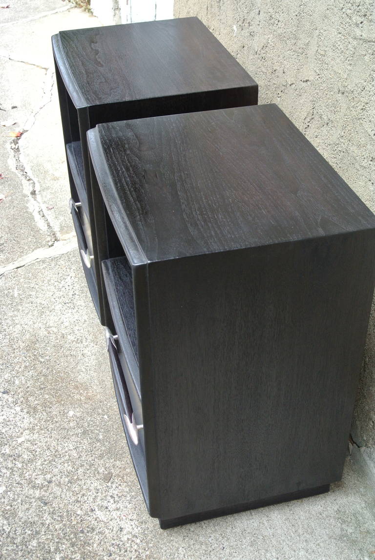 Walnut Pr. Ebony Nightstands by T.H. Robsjohn Gibbings for Widdicomb For Sale