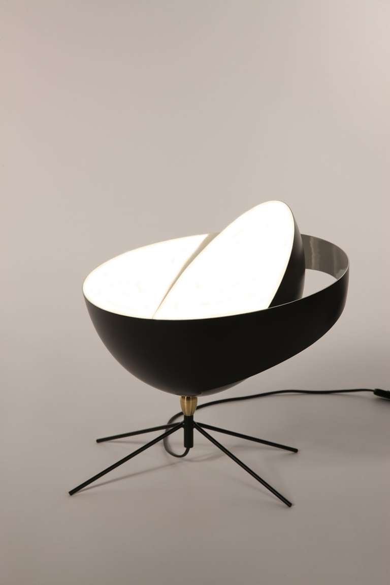Licensed edition from Serge Mouille’s original design
In 1957 Mouille release a variation of the Saturn sconce but as a desk lamp.