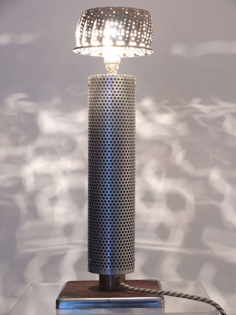 Prototype de lampe de bureau dans le style de Kuramata en vente 3