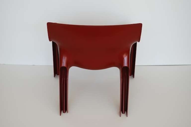 Pair of Vico Magistretti Vicario Chairs for Artemide In Excellent Condition In Los Angeles, CA