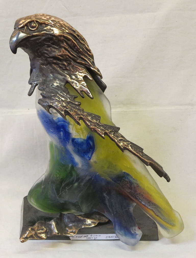 Lampe en forme d'aigle en bronze doré et verre signée Lohe, bon état, circa 1970-1980