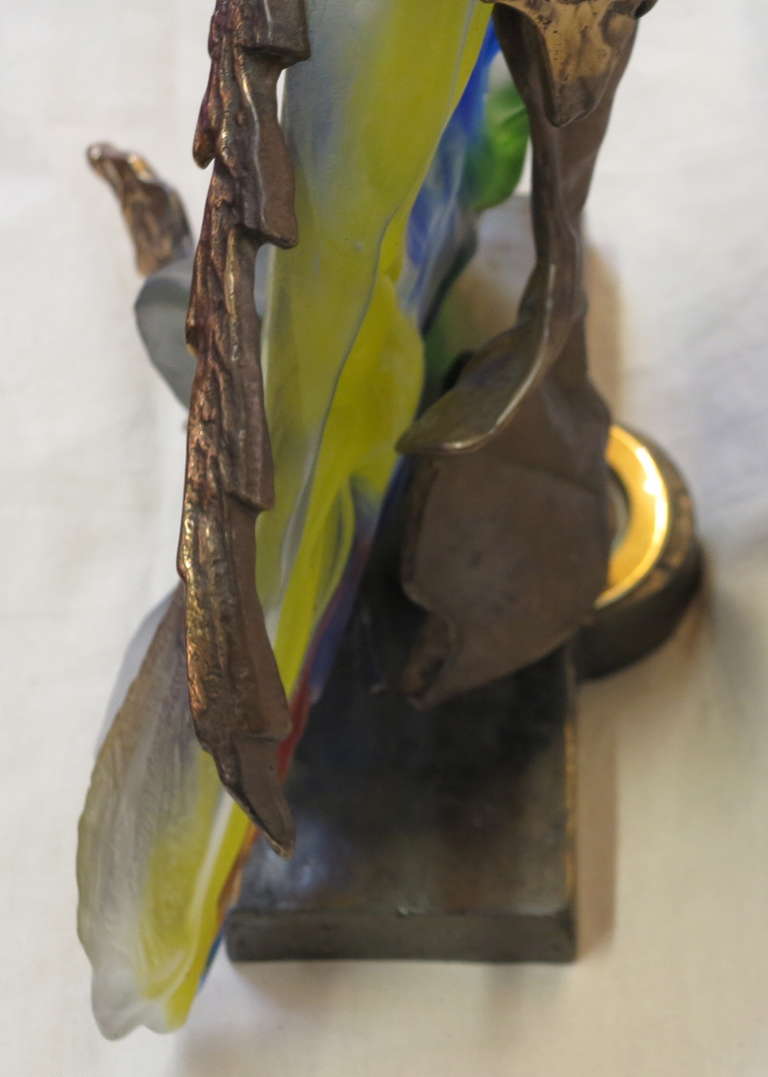 Lampe aigle en bronze et verre signée Lohe 1