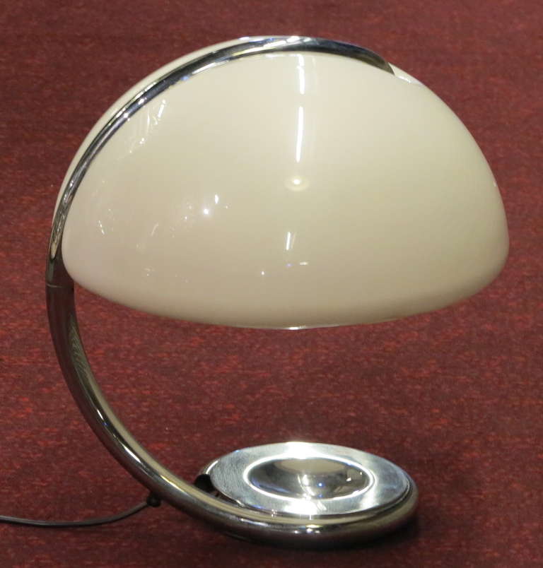 Altu lamp white and chromed metal, good condition, circa 1970