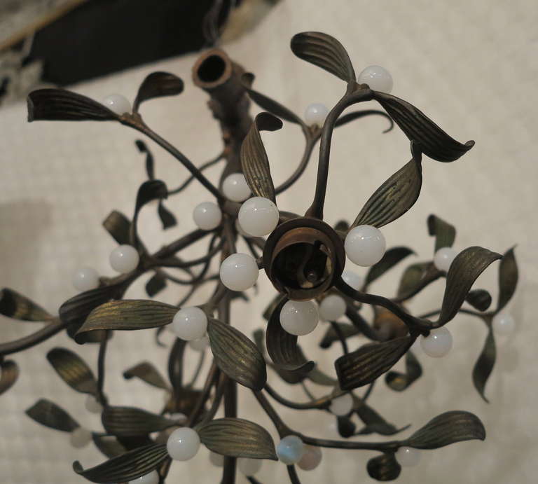 Bronze Mistletoe Chandelier In Good Condition In Paris, FR