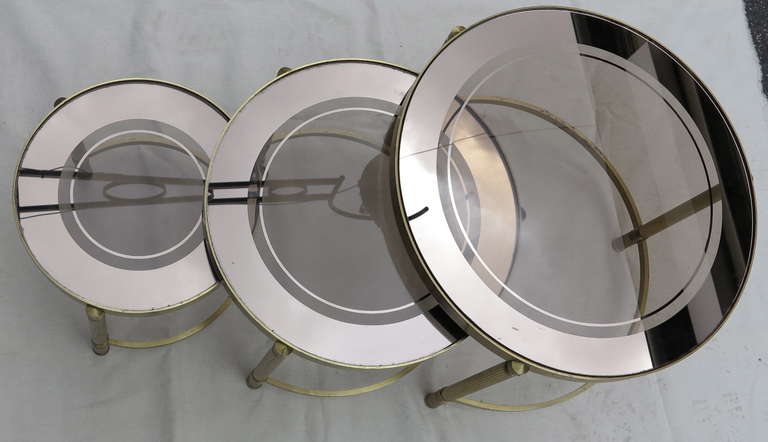 Round Nesting Tables With Mirrored Trays On Smoked Glass At 1stdibs Round Nesting Tables With Mirrored Trays On Smoked Glass 3