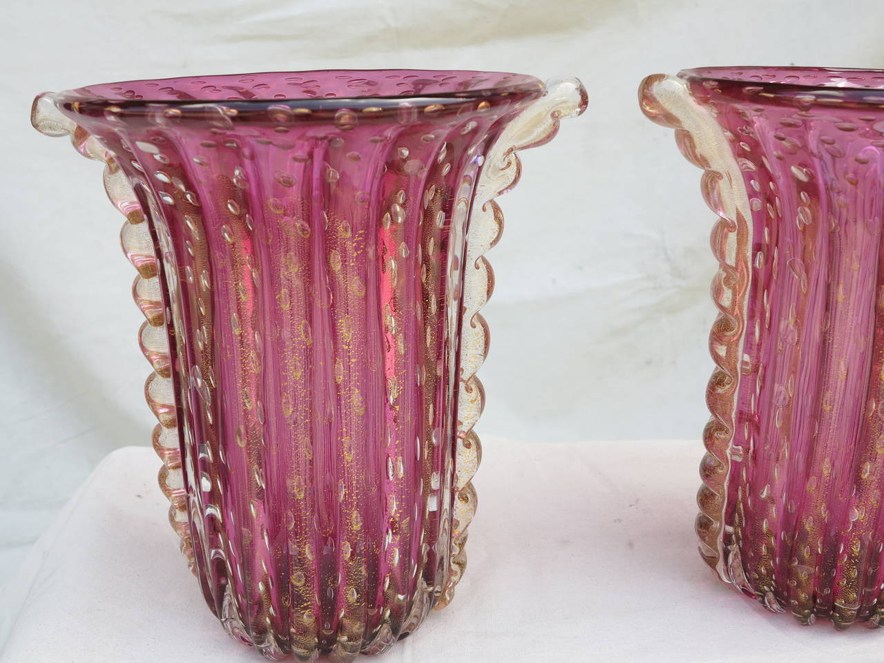 Pair of Vase of Murano with bubbles and inclusions of gold,purple, good condition, circa 1970