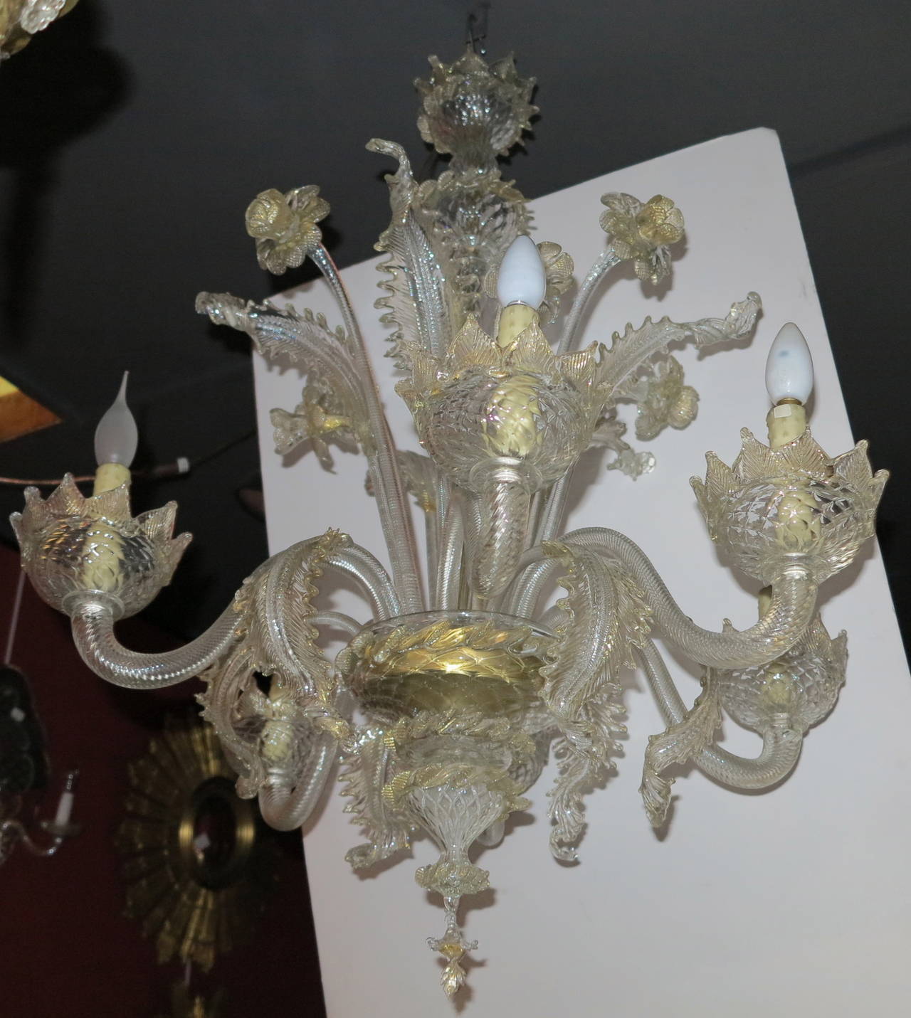 Lustre de 127 cm avec accoudoirs à 6 lumières et appliques en cristal de Murano et or en vente 2