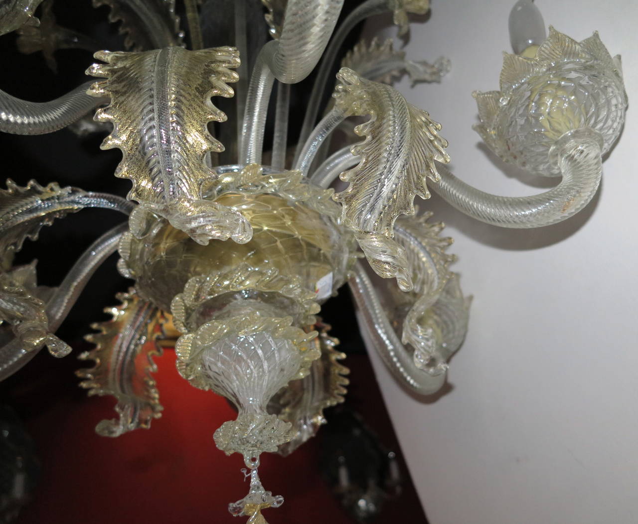 Cristal Lustre de 127 cm avec accoudoirs à 6 lumières et appliques en cristal de Murano et or en vente