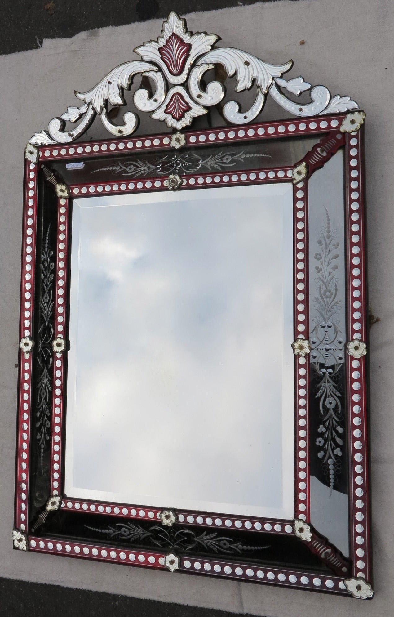 Mirror has front wall covered with crystal or glass of Bohéme of dark red color, rooms are cut and silvered, good condition, circa 1880/1900