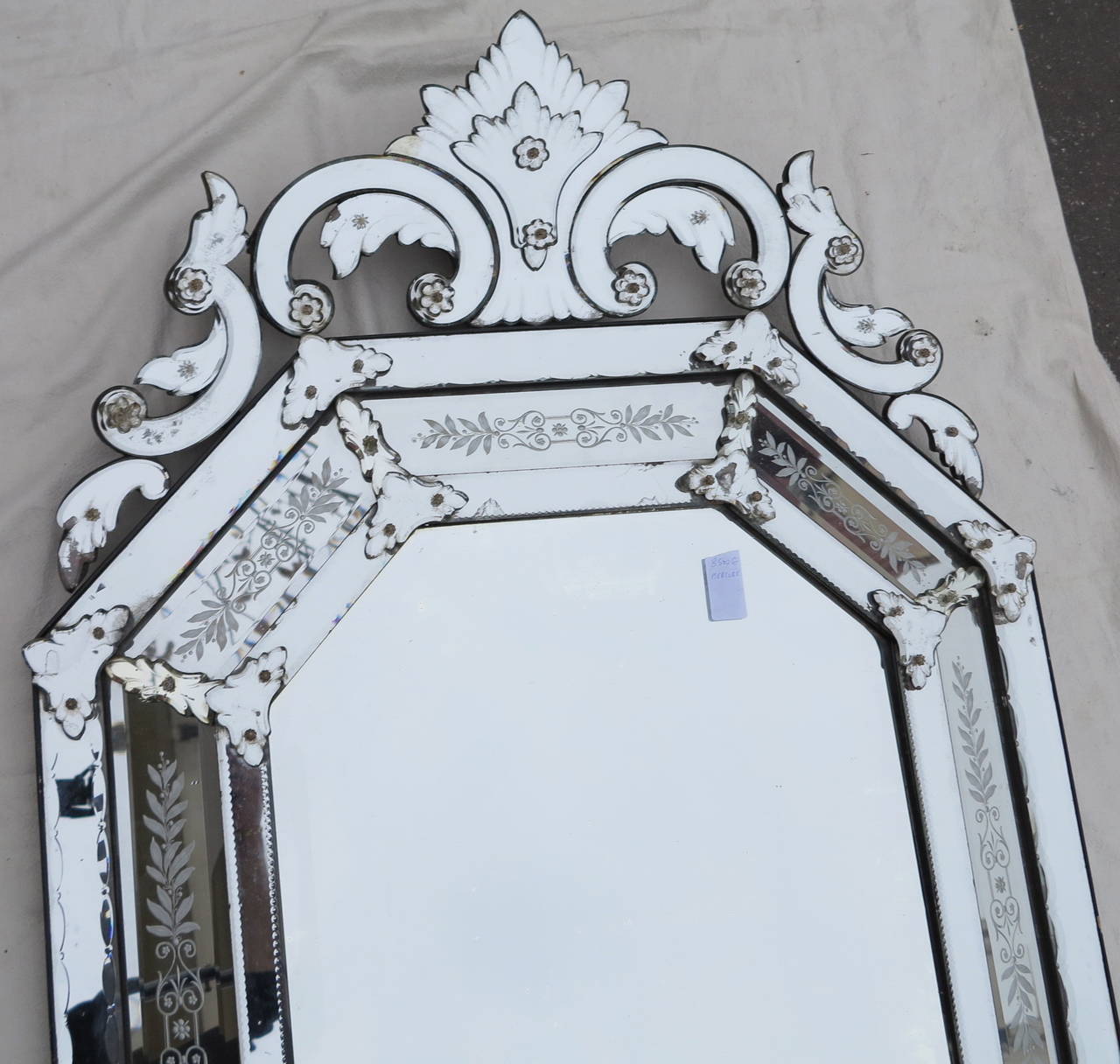 Venice Mirror Silvering Mercury Octagonal with Front Wall at 1stdibs