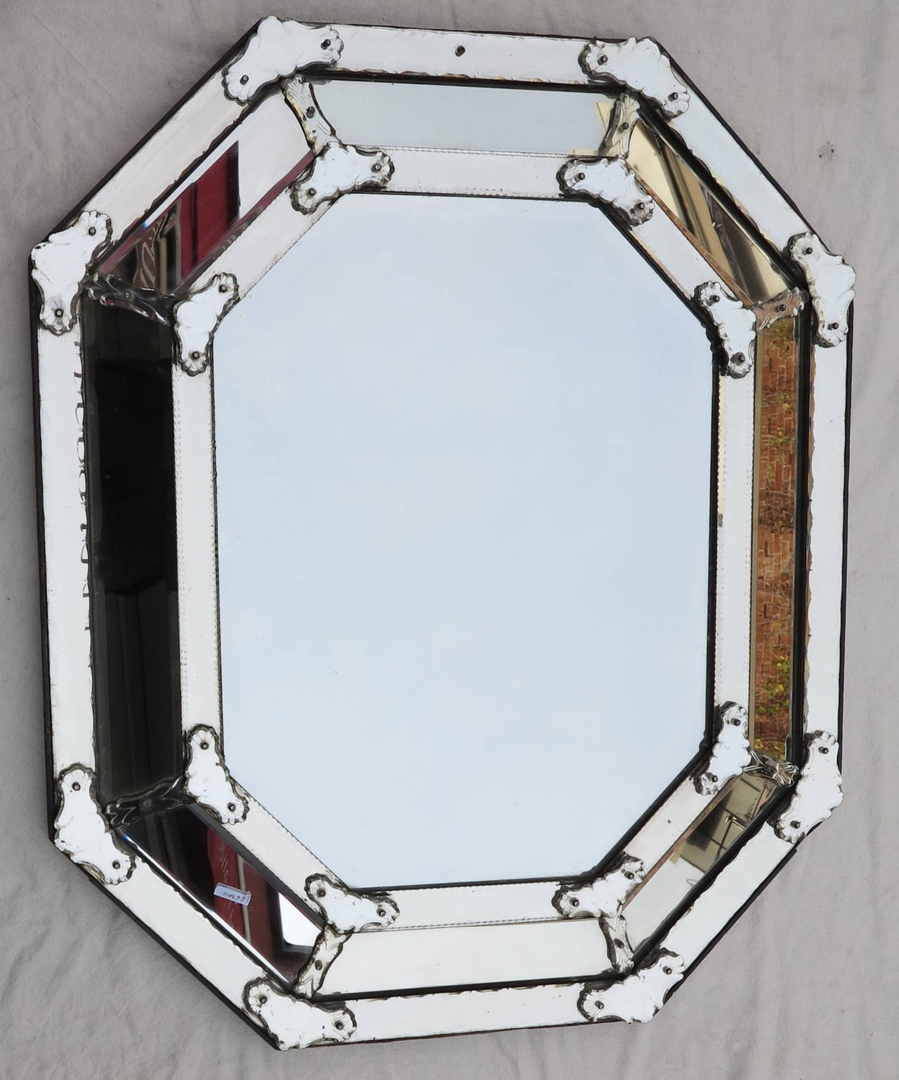 Mirror Venice octagonal silvering, few parts were redone, good condition, circa 19 éme