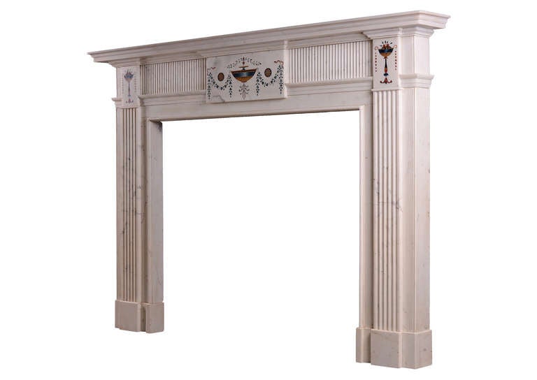 Irish Statuary Marble Fireplace Mantel in the Manner of Pietro Bossi In Good Condition For Sale In London, GB