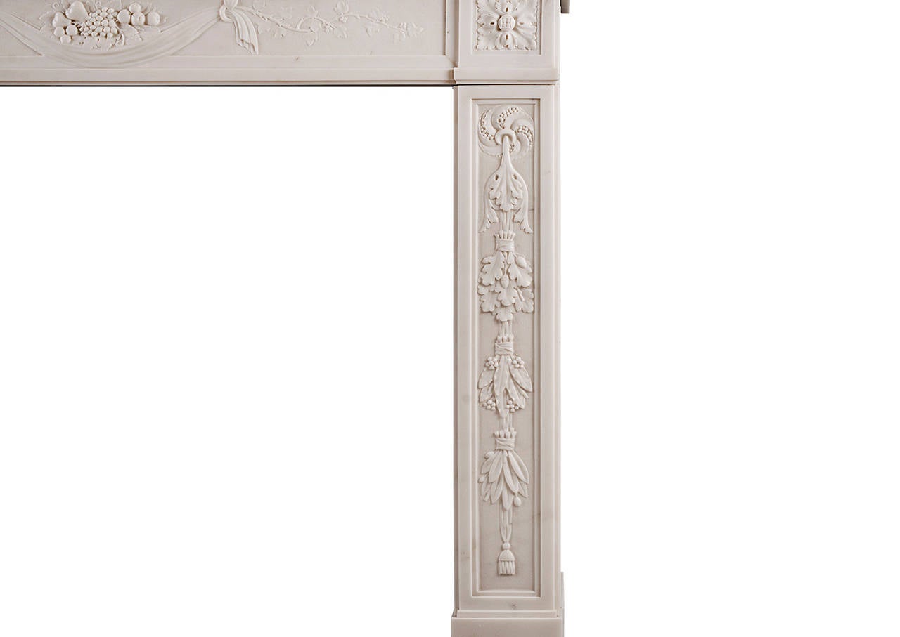 Finely Carved French Louis XVI Antique Fireplace Mantel In Good Condition For Sale In London, GB