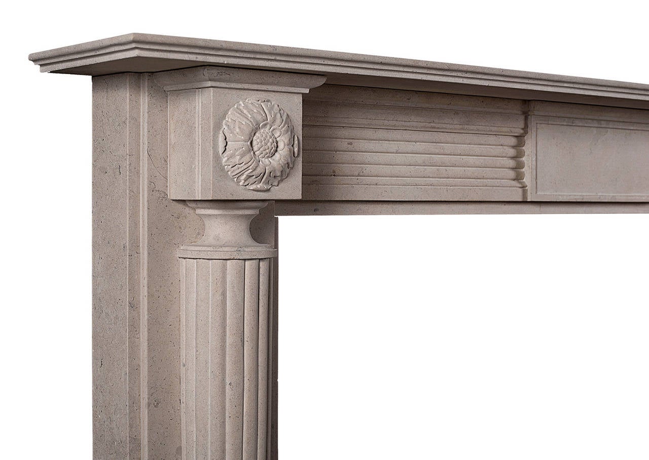 Regency Style Fireplace Mantel in Lincolnshire Limestone In Good Condition For Sale In London, GB