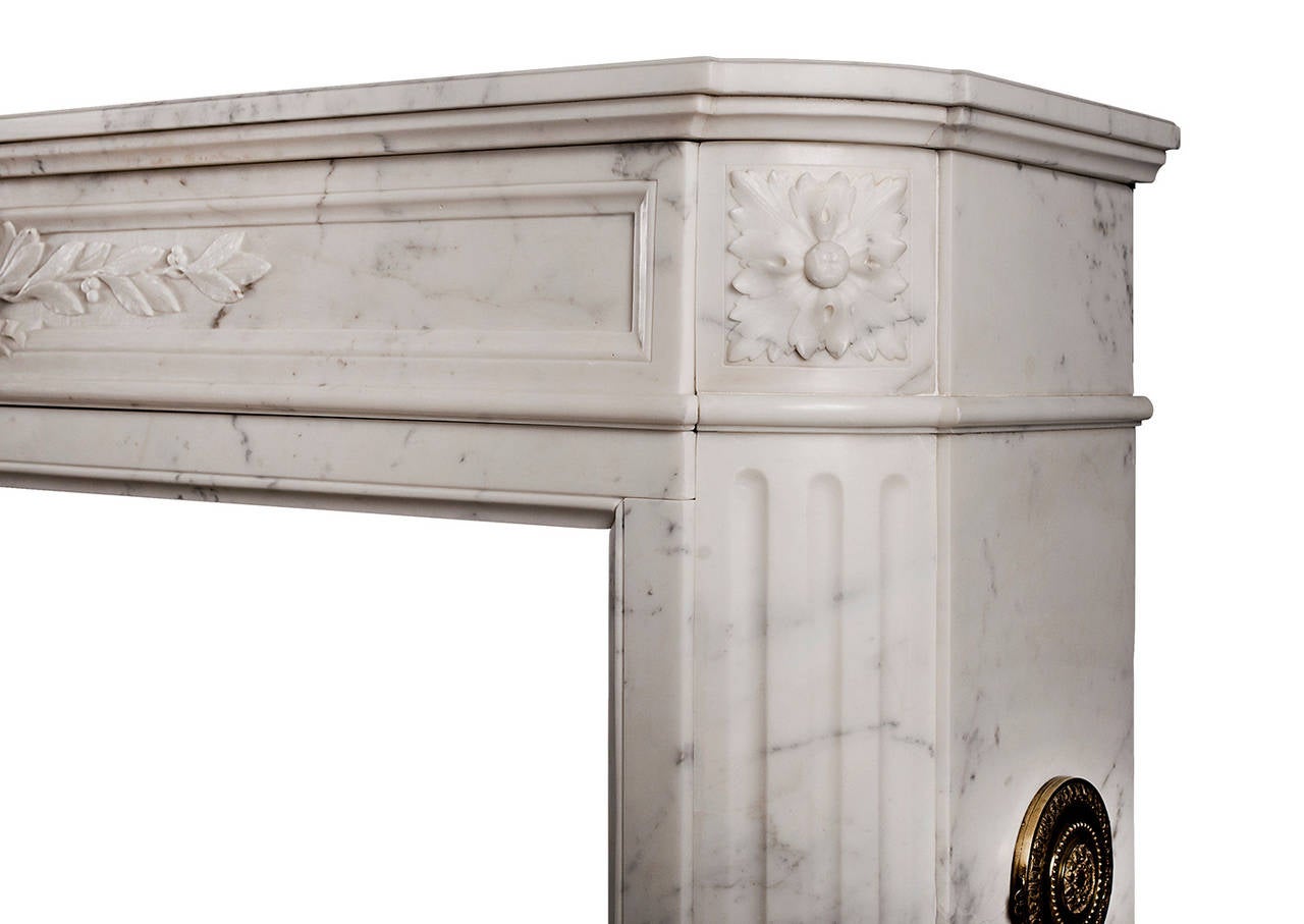 French Louis XVI Style Carrara Marble Antique Fireplace In Good Condition In London, GB