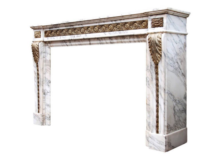Louis XVI Style Arabescato Marble Fireplace with Brass Ormolu Enrichments In Good Condition For Sale In London, GB