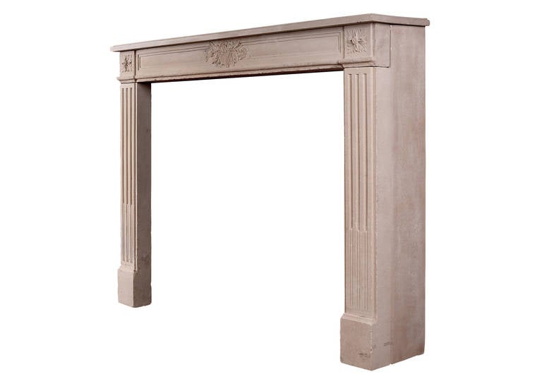 19th Century French Louis XVI Style Limestone Fireplace In Good Condition In London, GB