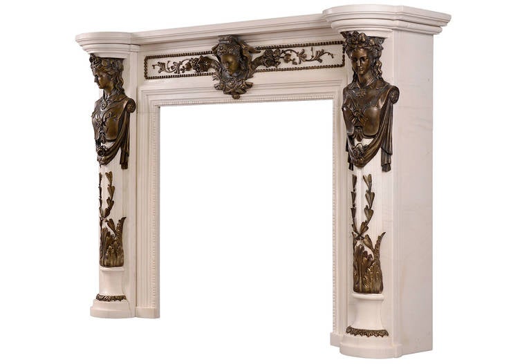 Regency Style White Marble Fireplace Mantel with Bronze Adornments In Good Condition For Sale In London, GB