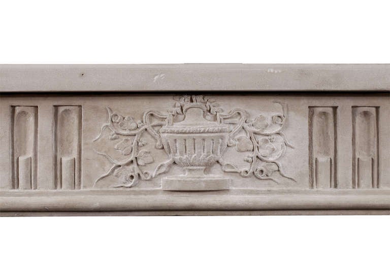 18th Century Louis XVI Limestone Fireplace Mantelpiece In Good Condition For Sale In London, GB