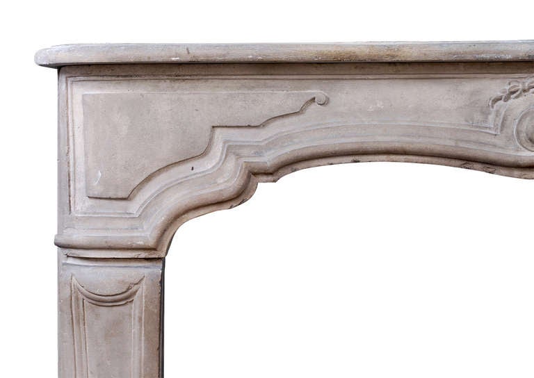 18th Century, French Louis XV Limestone Chimneypiece In Good Condition In London, GB