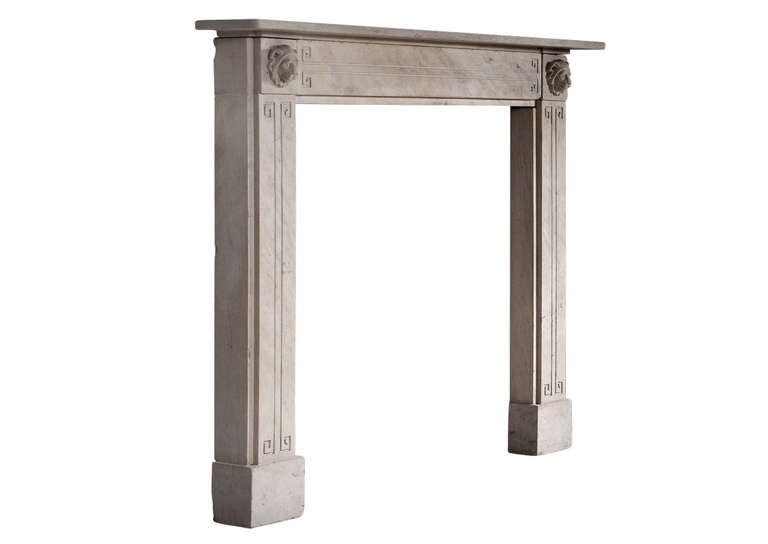19th Century Regency Limestone Mantelpiece In Good Condition For Sale In London, GB