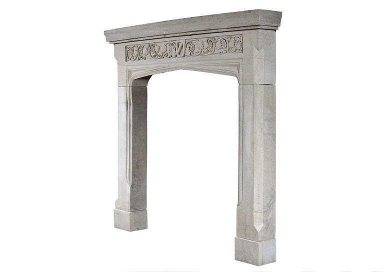 English Stone Mantel in the Gothic Style In Good Condition In London, GB