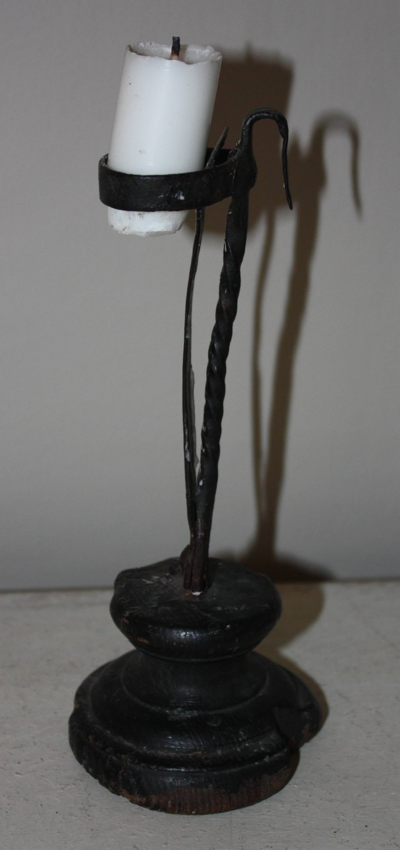 18th Century Folk Art Wood and Wrought Iron Candleholder For Sale 2