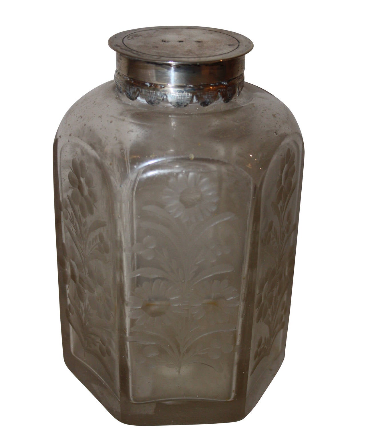 glasflasche aus dem 18. Jahrhundert mit Silberdeckel (Barock) im Angebot
