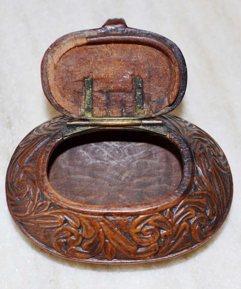 18th Century Snuff Box at 1stdibs
