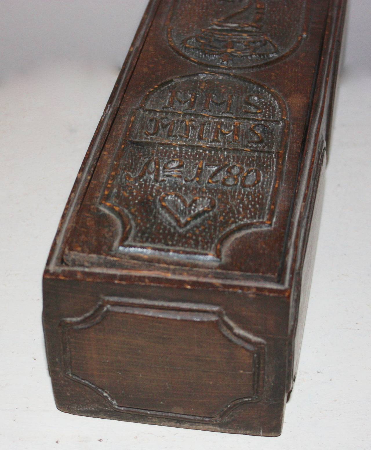 Boîte à crayon du XVIIIe siècle avec monogramme du roi Christian VII en vente 1